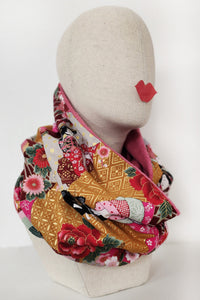 Echarpe tour de cou-snood en tissu japonais geisha et polaire rose